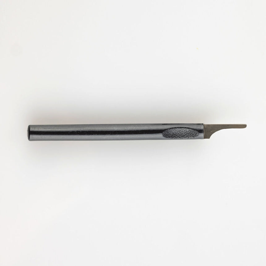 Micro deburring tool