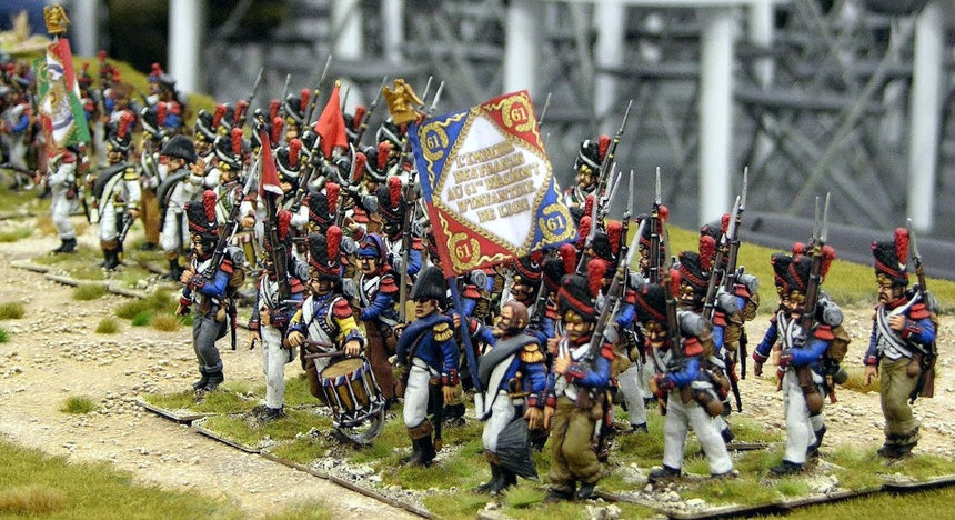 54mm French Napoleonic Grenadiers 1805 - 1812 - Infanterie - Victrix - VX5402