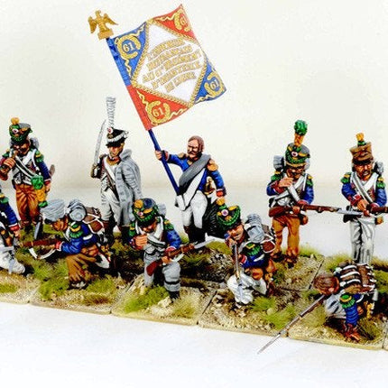 54mm French Napoleonic Voltigeurs 1805 - 1812 - Infanterie - Victrix - VX5403