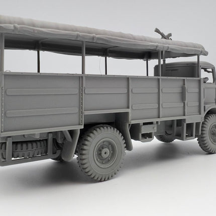 280107 Bedford QLT Troop Carrier