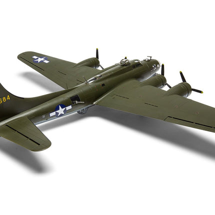 A08018A Boeing B-17G / Fortress Mk.III