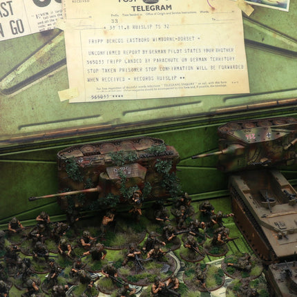 Bolt Action Army Box - Metallplatte an der Innenrückseite (für magnetische Miniaturen) - Zubehör - Safe & Sound - SAFE-BAMAG02