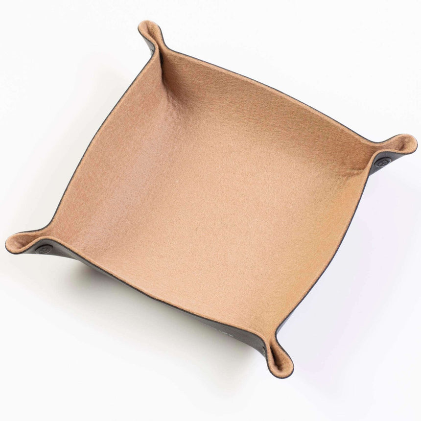 Camel Felt Folding Dice Tray - Zubehör - all rolled up - DTS-ARU-FDT-007