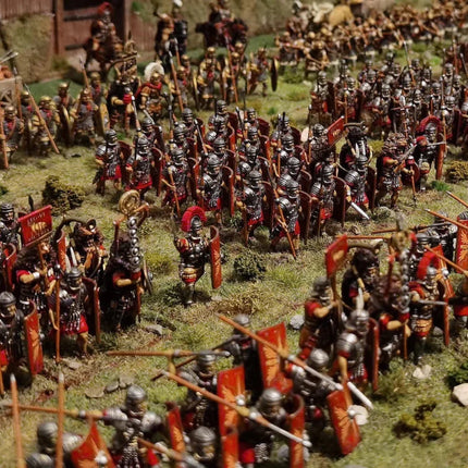 Early Imperial Roman Legionaries Advancing - Infanterie - Victrix - VXA025