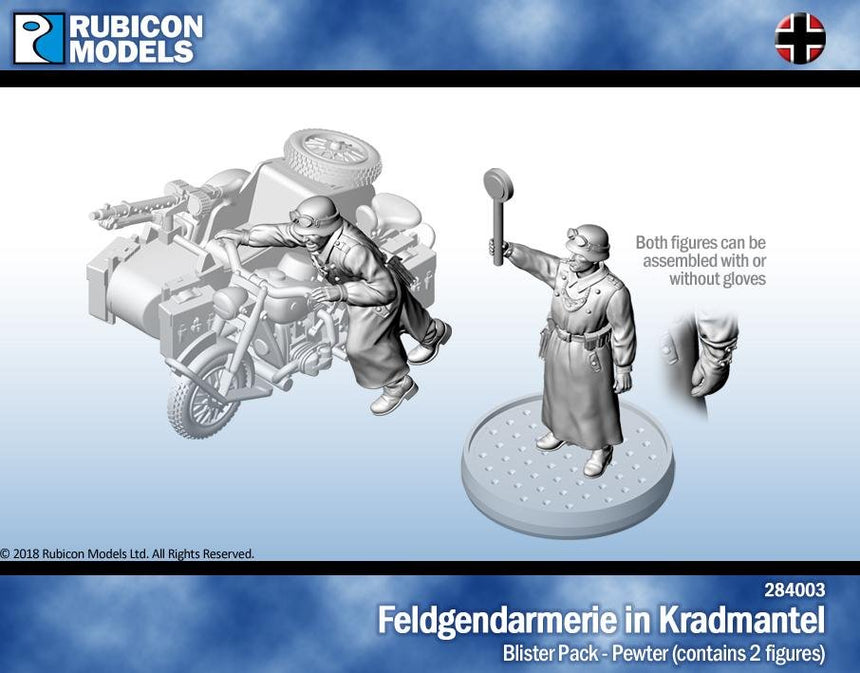 Feldgendarmerie in Kradmantel