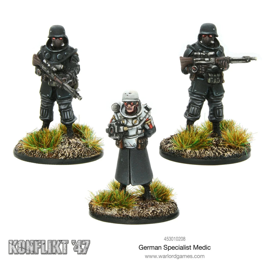 German Specialist Medic - Sonder - /Einzelmodelle - Warlord Games - 453010208