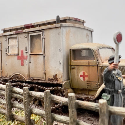 280047 -SdKfz 305/3a Expansion Set - Box Body (Einheitskoffer)