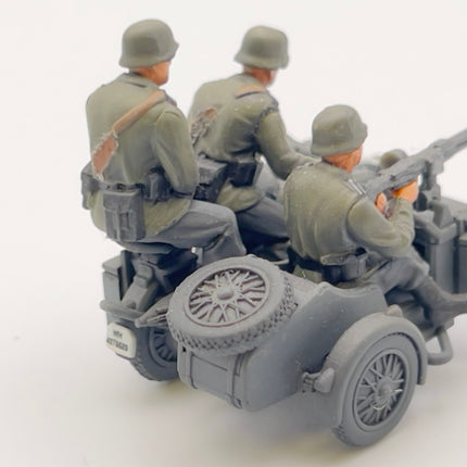 280051 - German Motorcycle R75 with Sidecar (ETO)