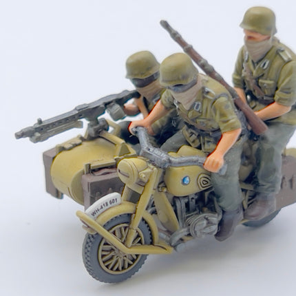280052 - German Motorcycle R75 with Sidecar (DAK)