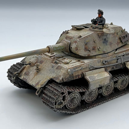 280100 - King Tiger with Zimmerit