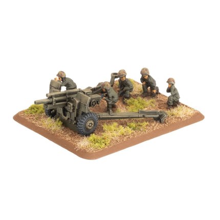 Marine 105mm Artillery Battery