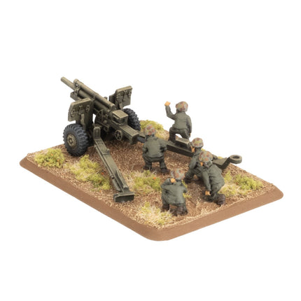 Marine 105mm Artillery Battery