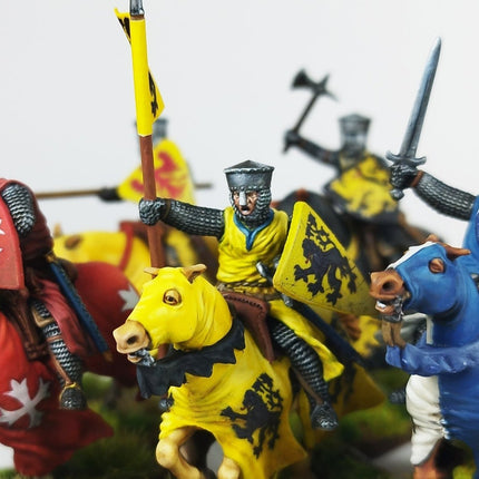 Victrix Medieval Knights - 28mm Berittene Ritter (Hartplastik)