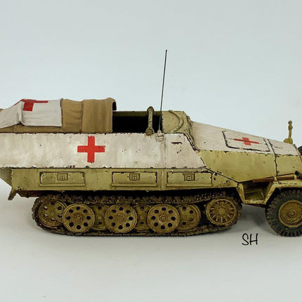 280018 - SdKfz 251/1 Ausf D (aka 251D)