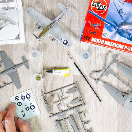 A55013 Starter Set - North American P-51D Mustang