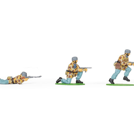 A02712V WWII German Paratroops