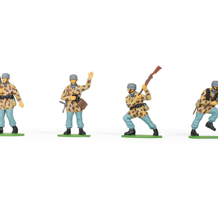 A02712V WWII German Paratroops